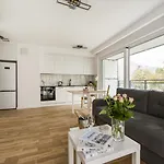 New Garden Apartman *