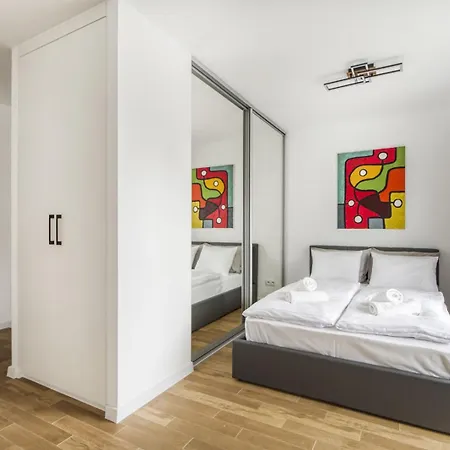 New Garden Βαρσοβία